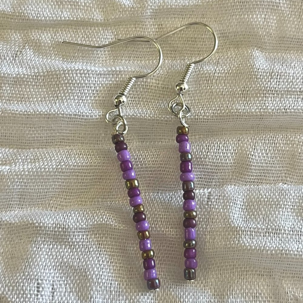 Seed bead bar earrings